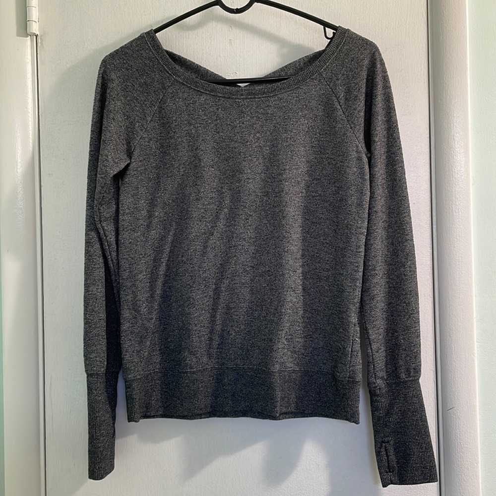 Juniors SO Perfect Sweatshirt- Size Small- EUC
